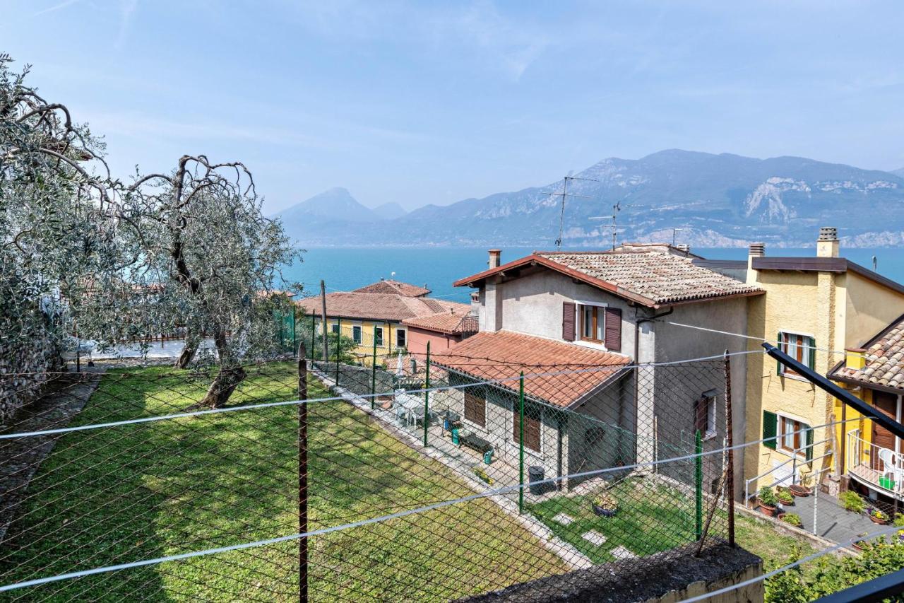 La Casa Di Martin Lägenhet Brenzone sul Garda Exteriör bild