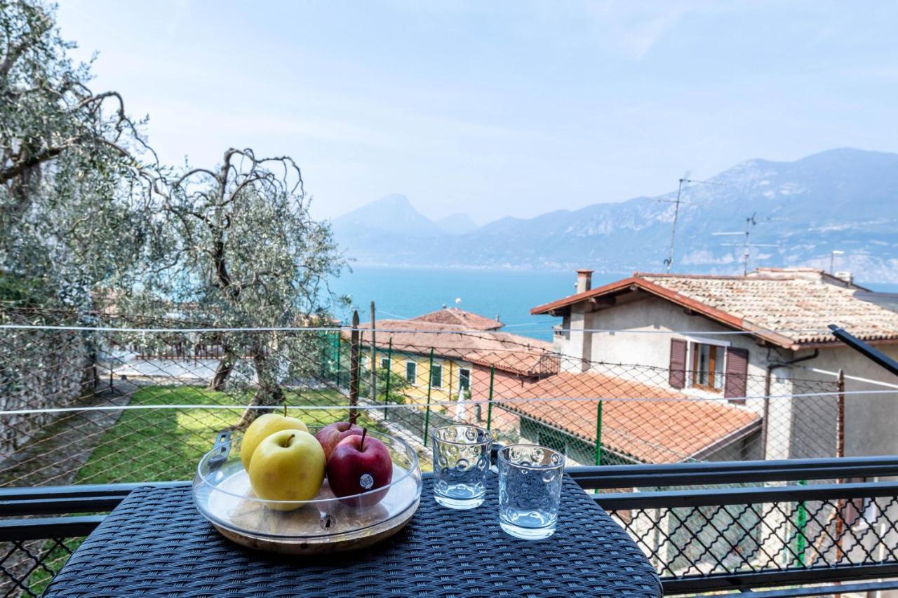 La Casa Di Martin Lägenhet Brenzone sul Garda Exteriör bild